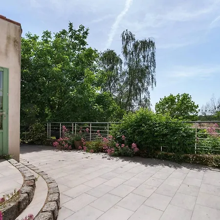 Le Logis Des Douves Tiffauges